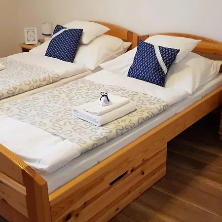 Retespajta Es Apartmanhaz Neszmely