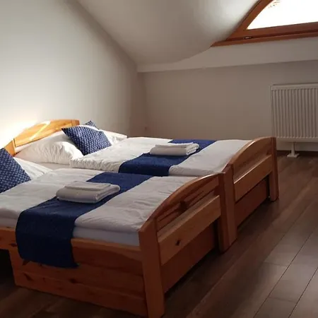 Hotel Retespajta Es Apartmanhaz