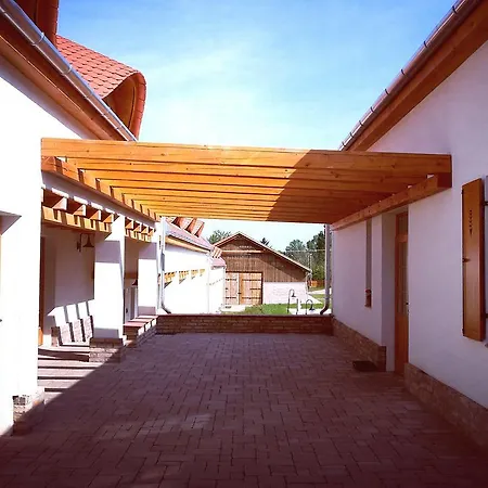 Retespajta Es Apartmanhaz Hotel